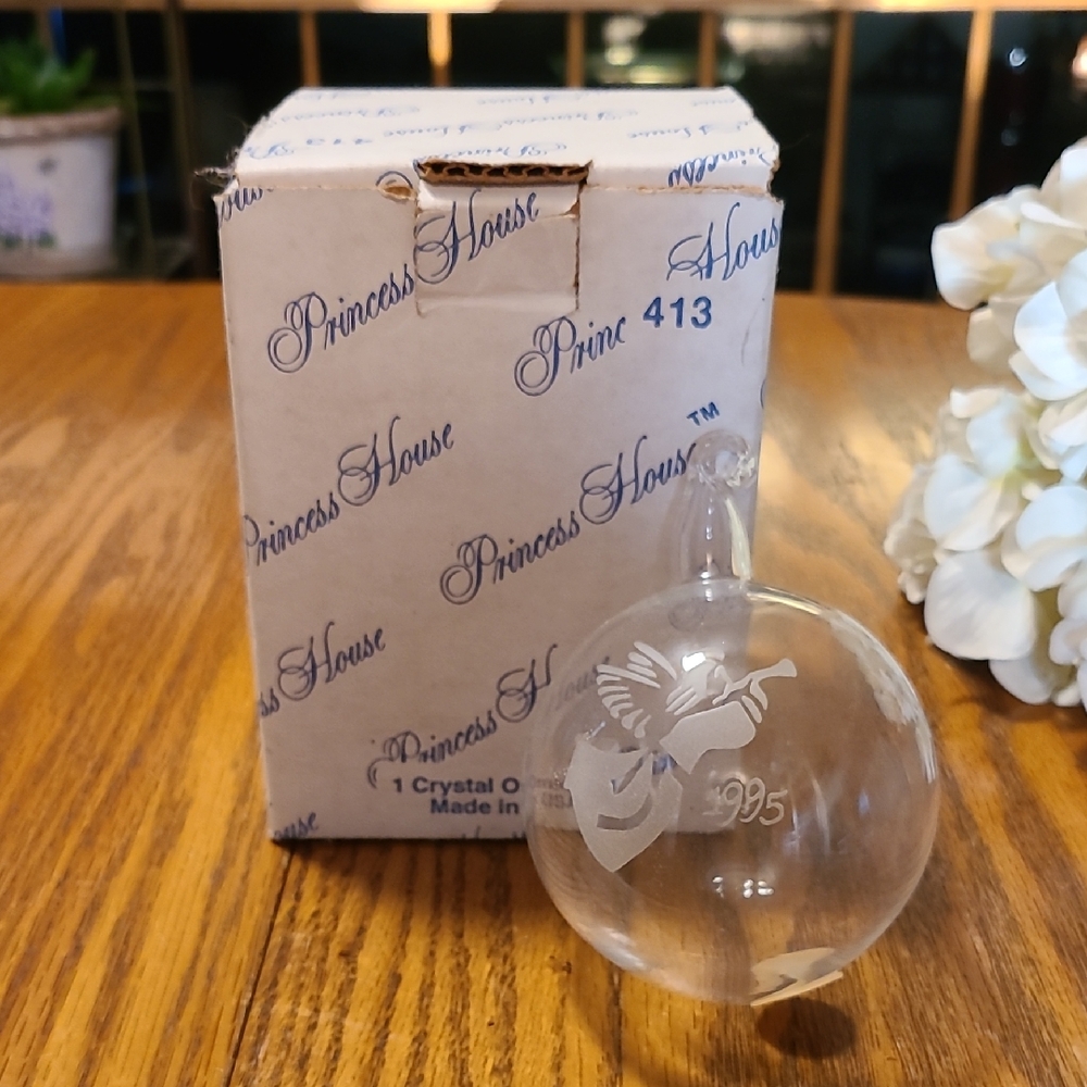 Princess House Clear Crystal Ornament - Angel 1995
